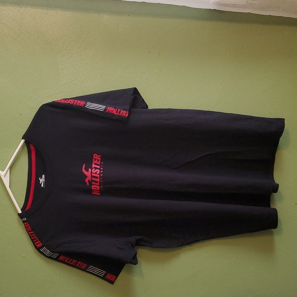 Hollister men's T shirt